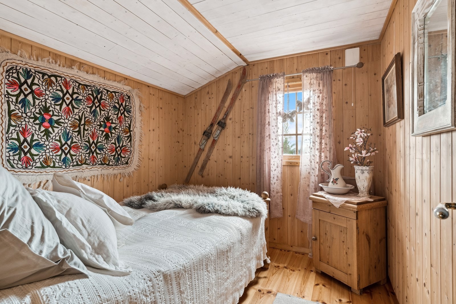Soverom nummer tre med 120 cm seng. Galleribilde
