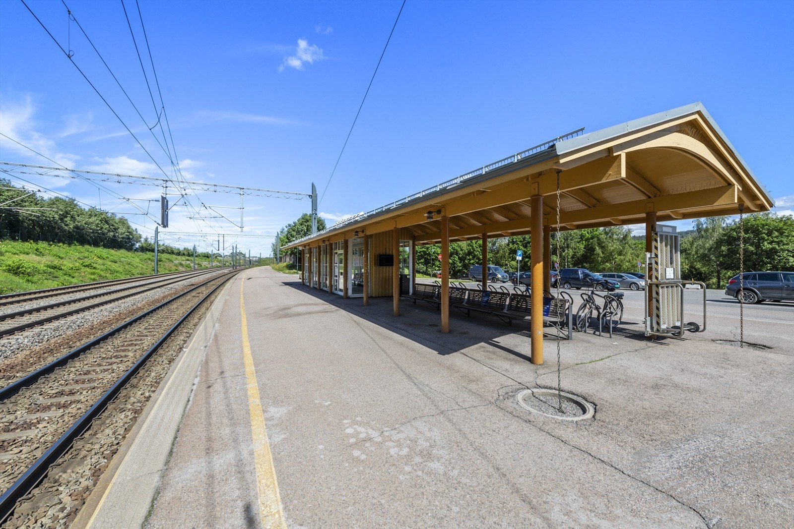 Leirsund togstasjon - kun 20 min fra Oslo S Galleribilde