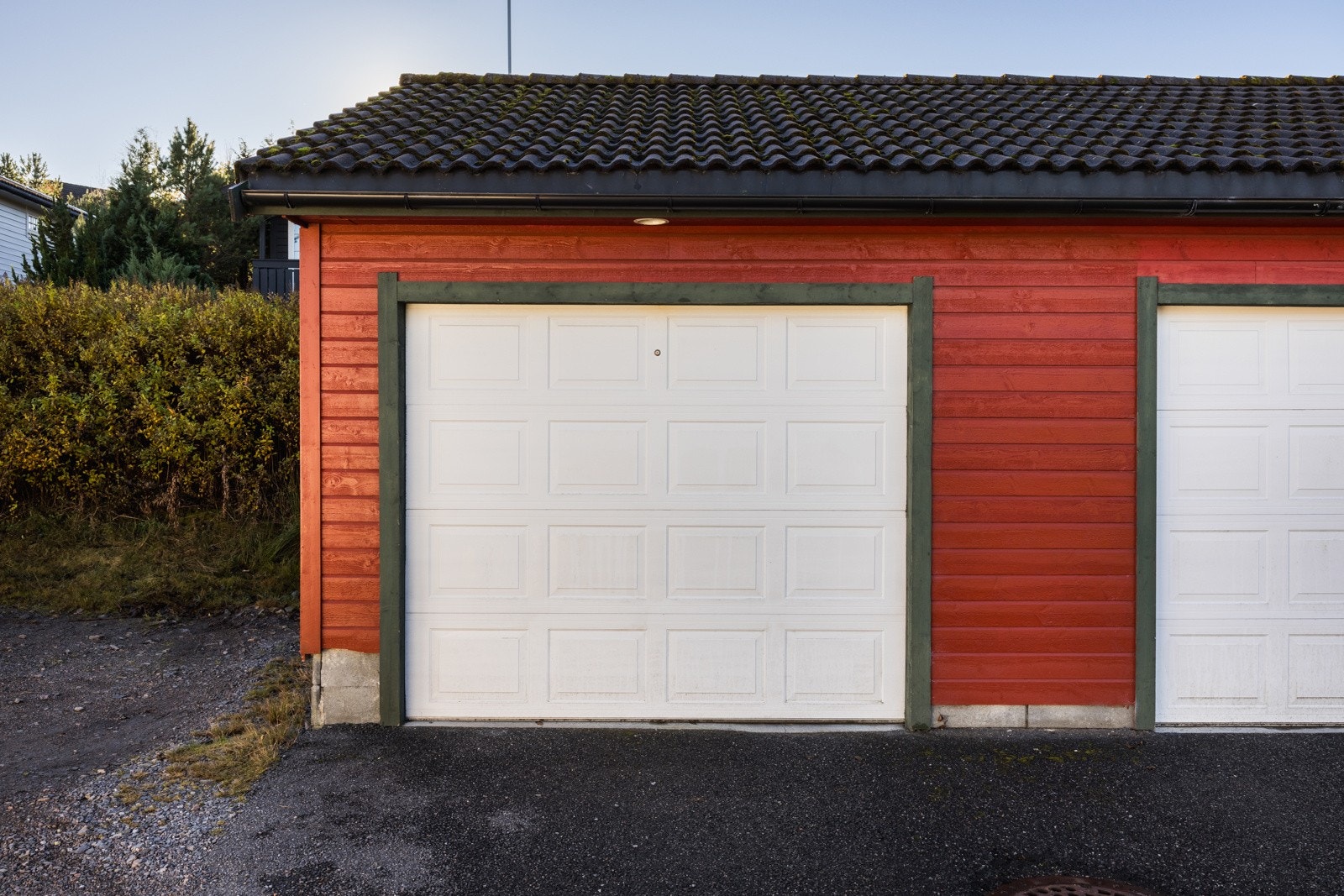 I garasjen er det muligheter for å sette opp el-bil lader. Galleribilde