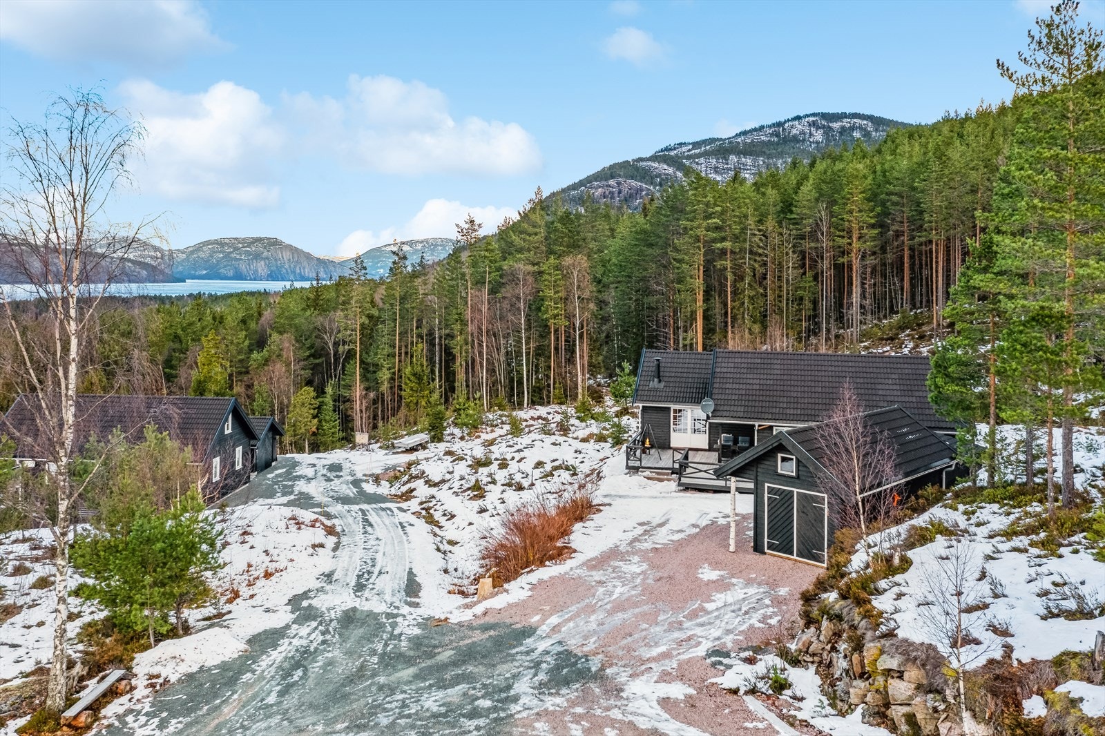 Herfra er det kort vei til fine ski- og turmuligheter ved Kyrkebygdheia. Galleribilde