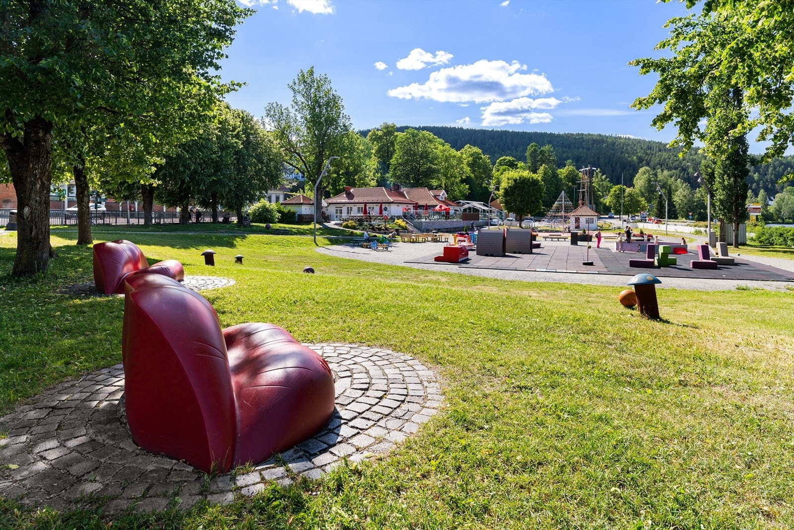 Et nyere bygg gir mindre bekymringer, og man slipper å tenke på snømåking, vedlikehold mv. Galleribilde