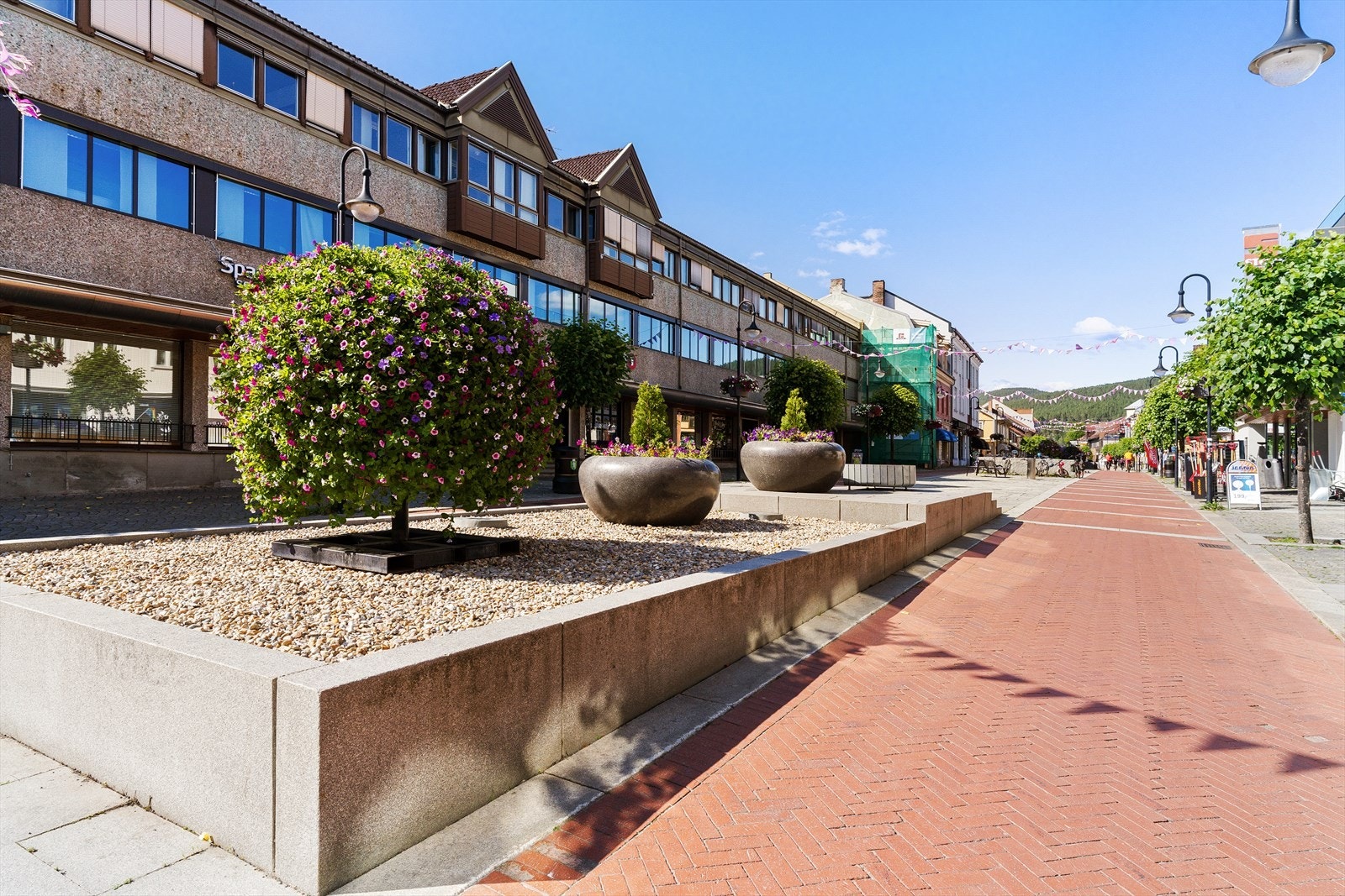 Bo godt og enkelt, med nærhet til alt i byen. Galleribilde