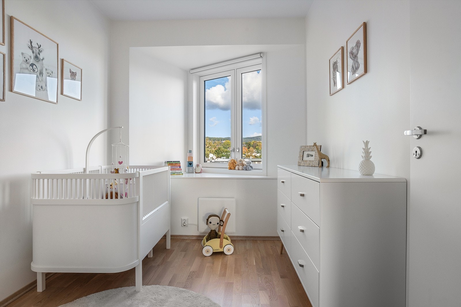 Soverom II - Ideelt som barnerom, gjesterom og/eller kontor Galleribilde