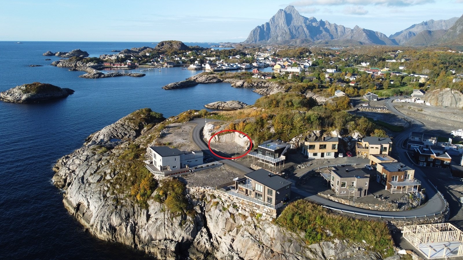 Kreta tomteområde i Kabelvåg - Dronefoto Galleribilde