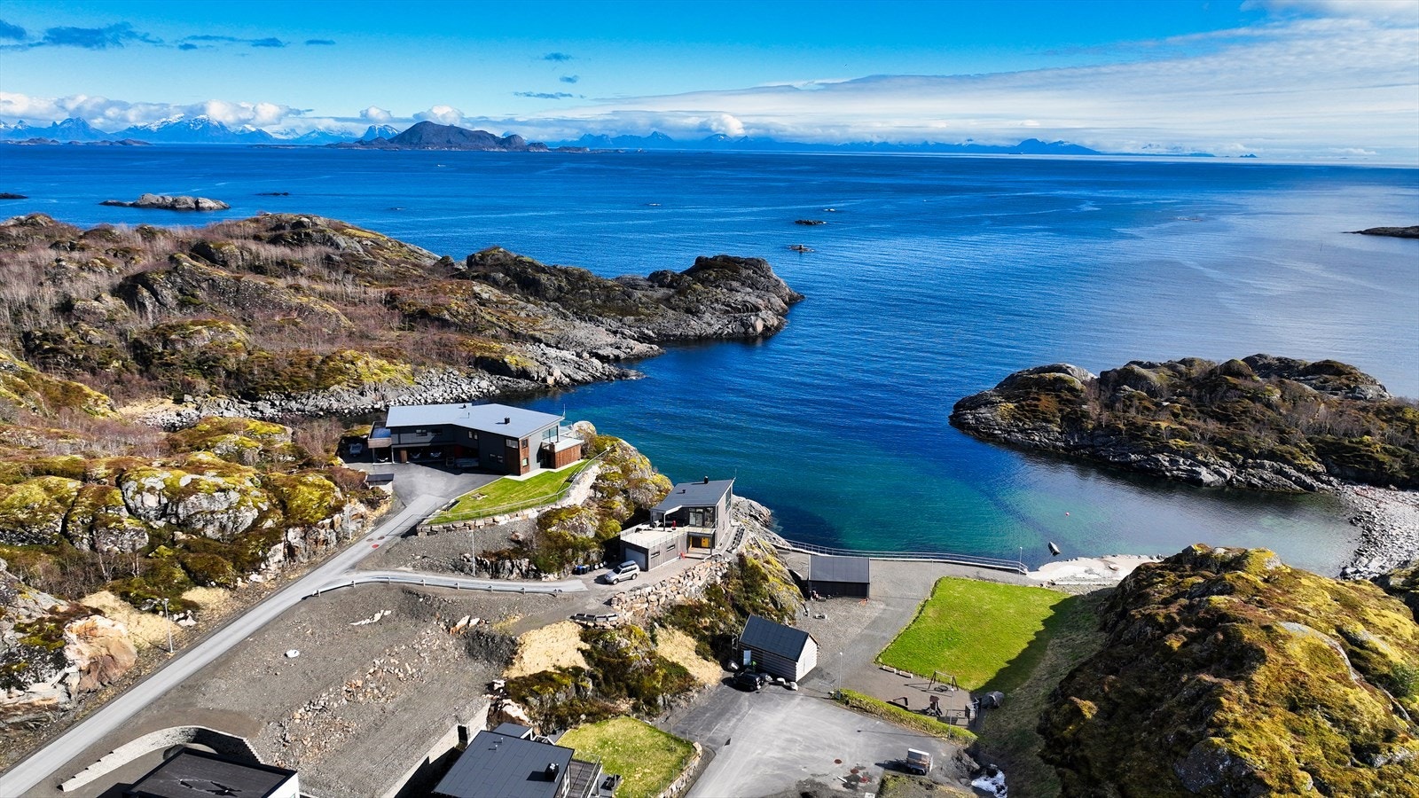 Vestfjorden ligger rett utenfor Galleribilde