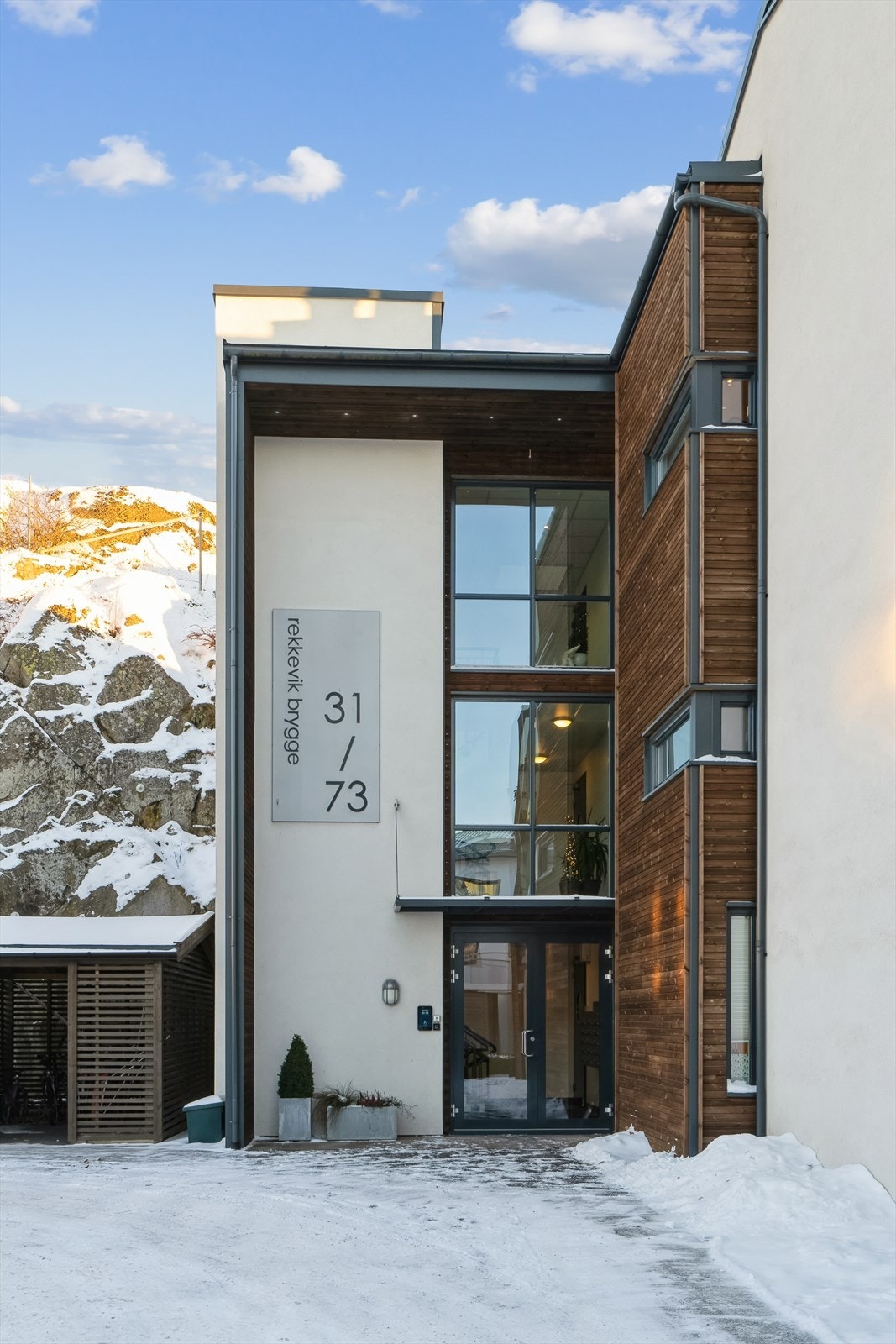Velkommen inn til Rekkevik Brygge 65! Galleribilde
