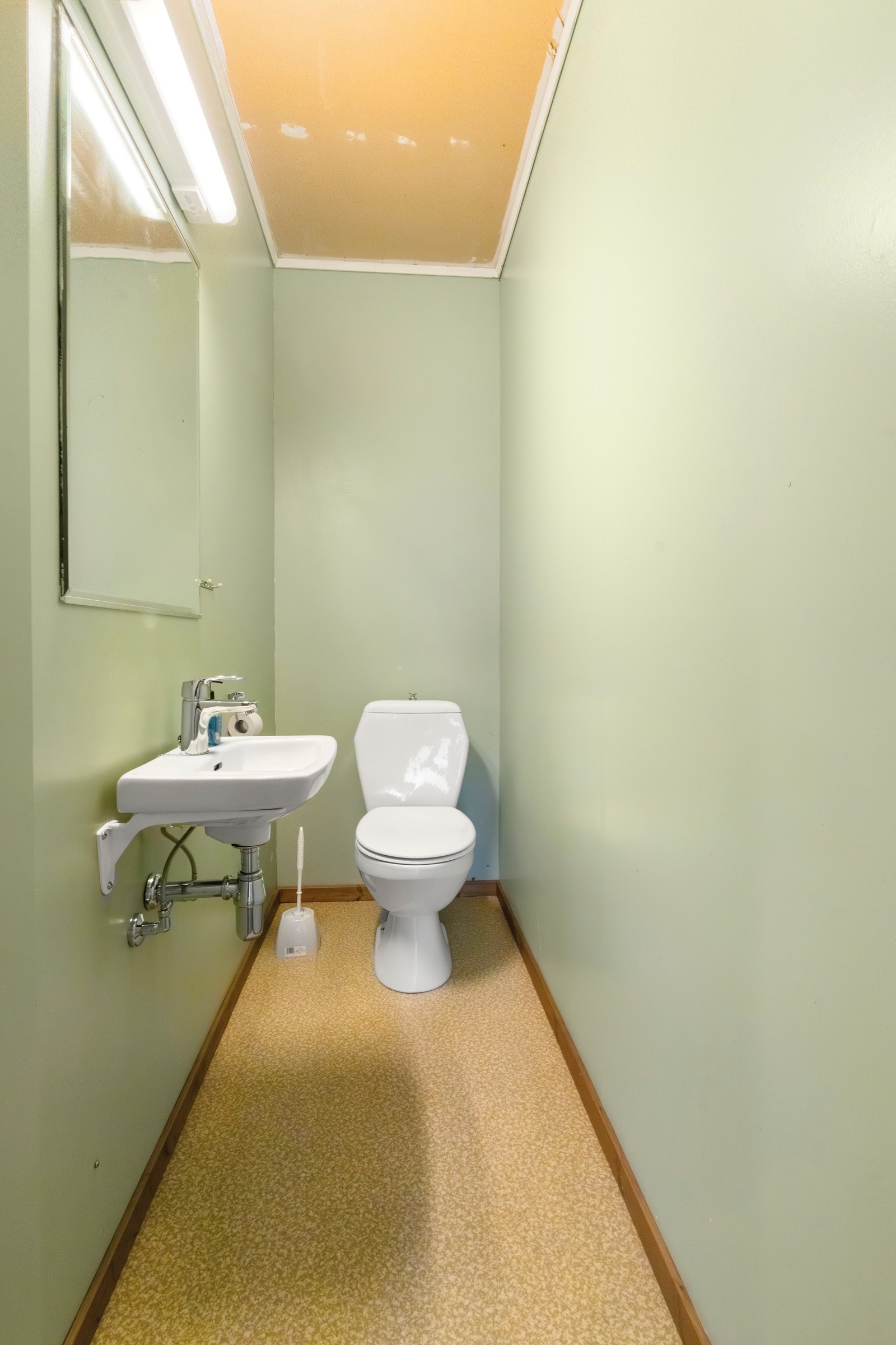 wc u.etg - hovuddel Galleribilde