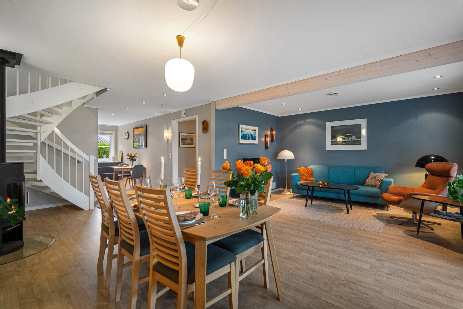 Her kan man dekke langbord til hyggelige lag for familie og venner Galleribilde