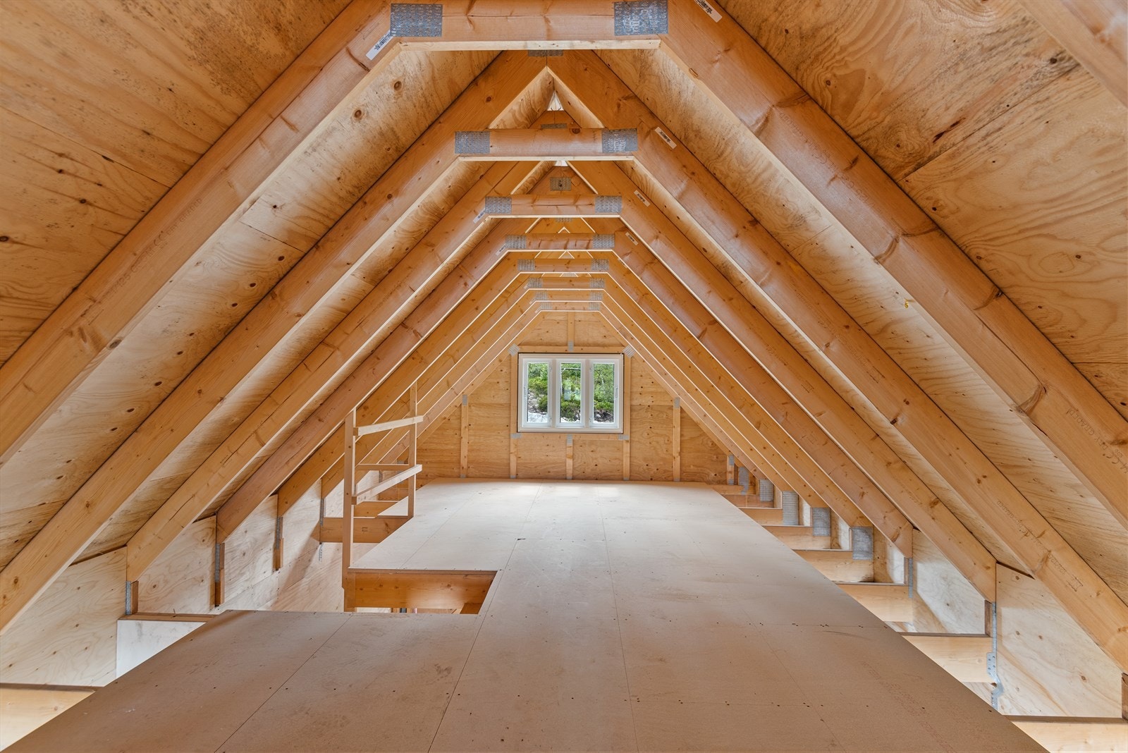 Naust innvendig. Galleribilde