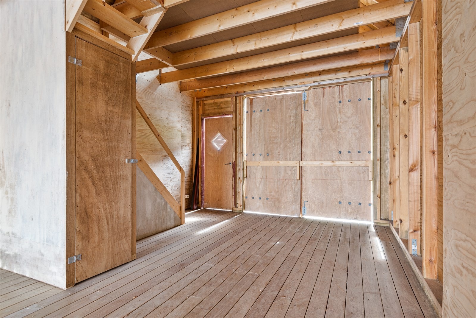 Naust innvendig Galleribilde