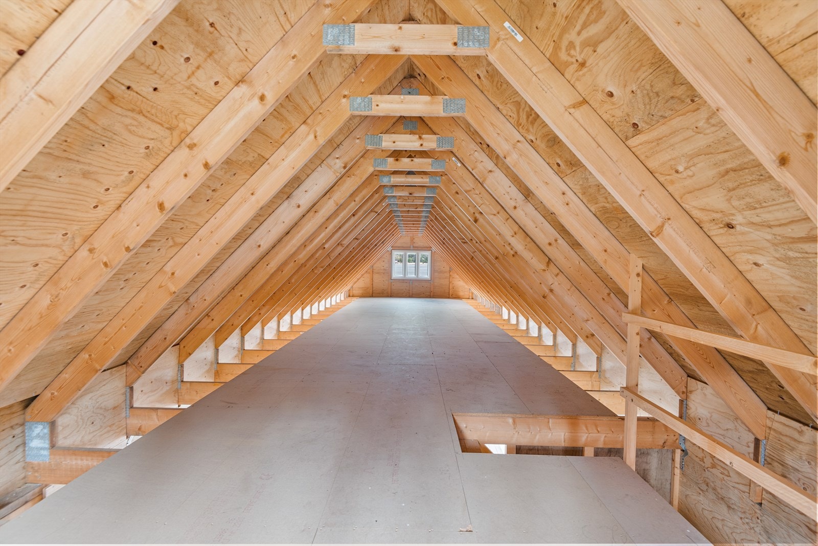 Naust innvendig Galleribilde