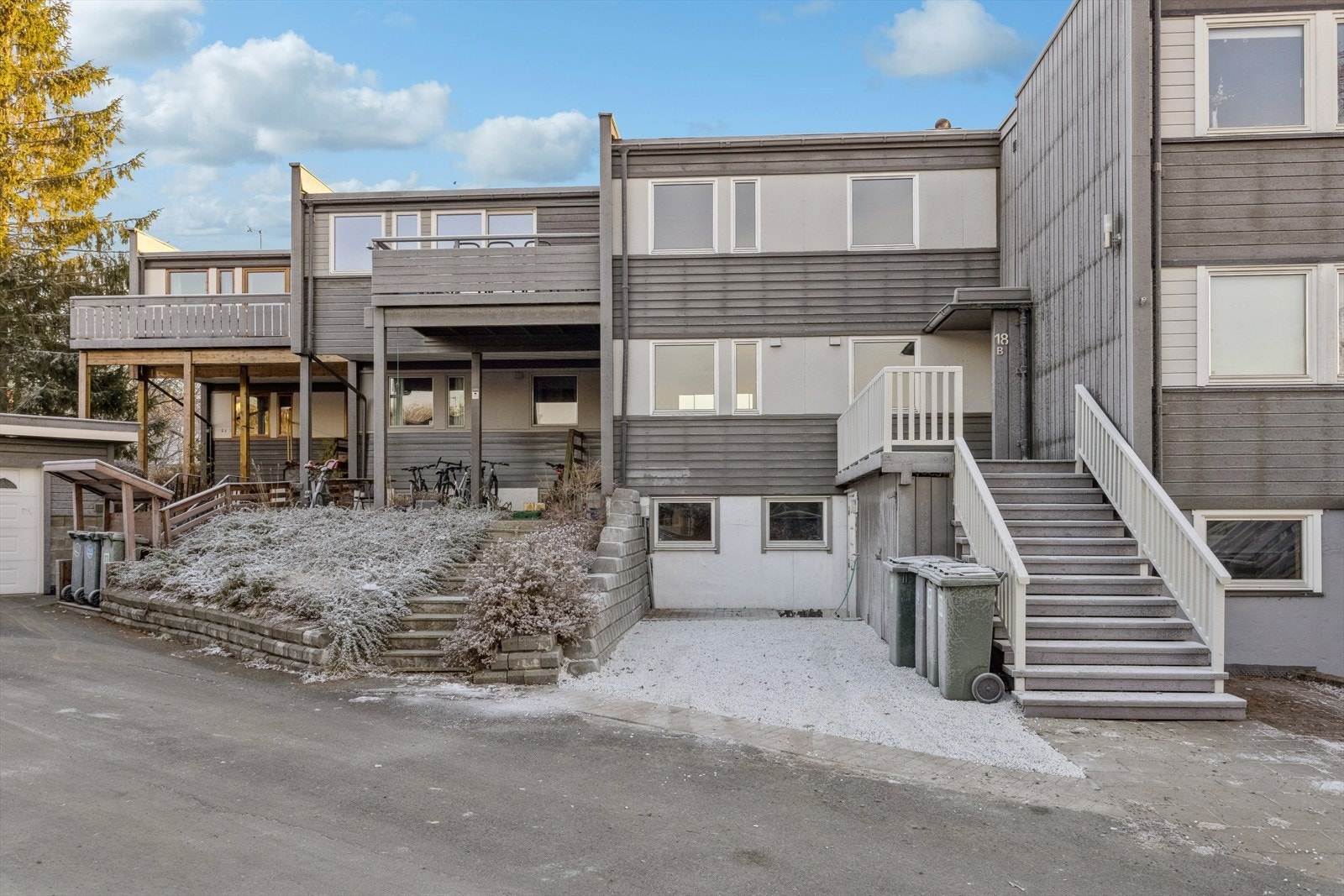 Bolig i et svært skjermet og barnevennlig boområde. Galleribilde