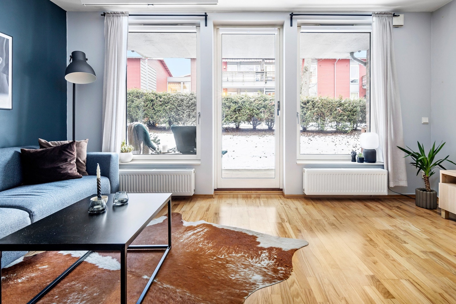Både kabel-tv, internett og fjernvarme er inkludert i dagens felleskostnader. Det samme er de kommunale avgiftene. Galleribilde