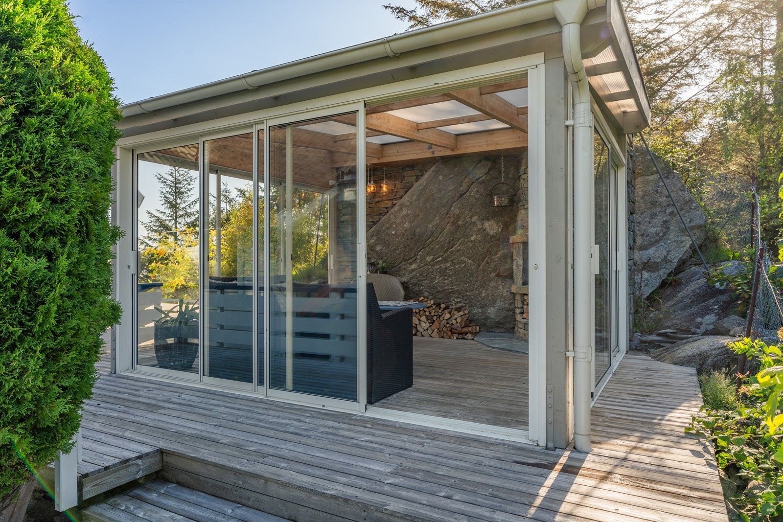 Flott hagestue fra 2016 (ikke byggemeldt/godkjent) Galleribilde