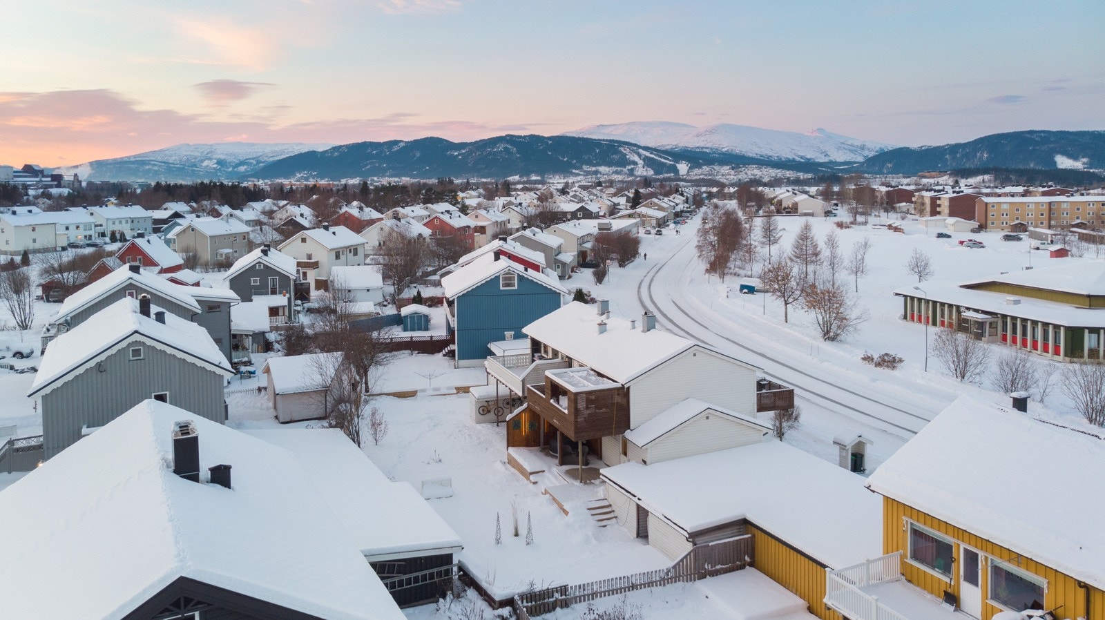 Boligen ligger svært sentralt på Gruben med kort avstand til det aller meste. Galleribilde