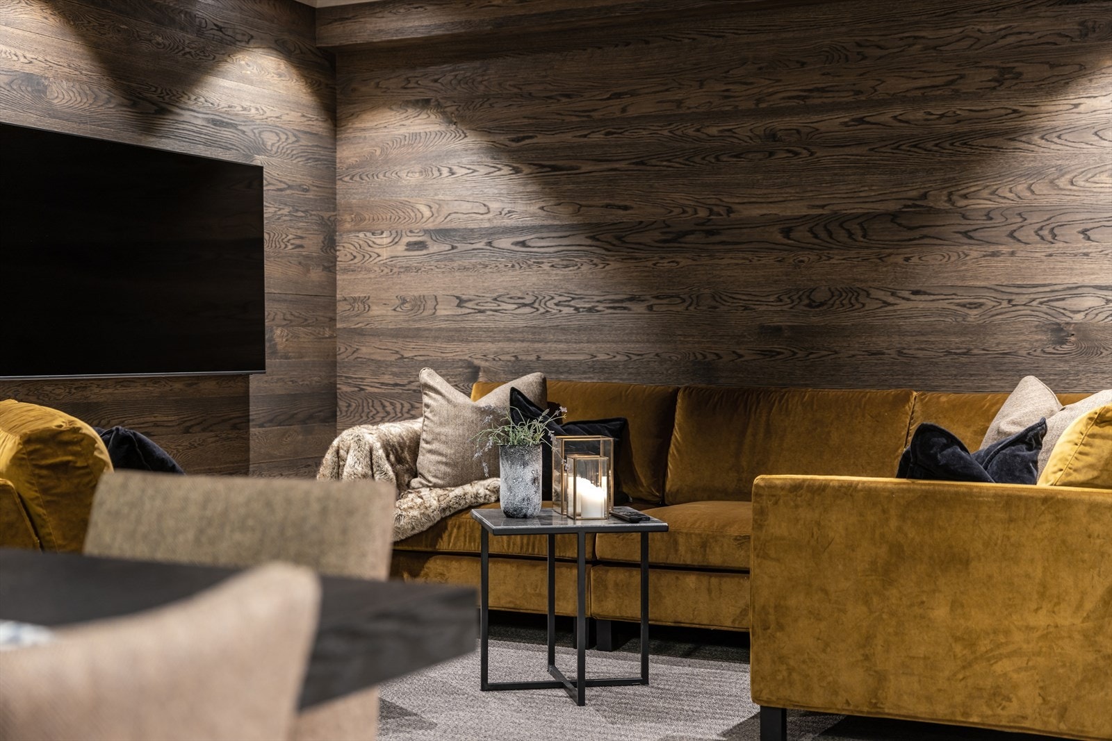 Hyggelig TV-krok. Det er fiber som leverer tv/internett. Galleribilde