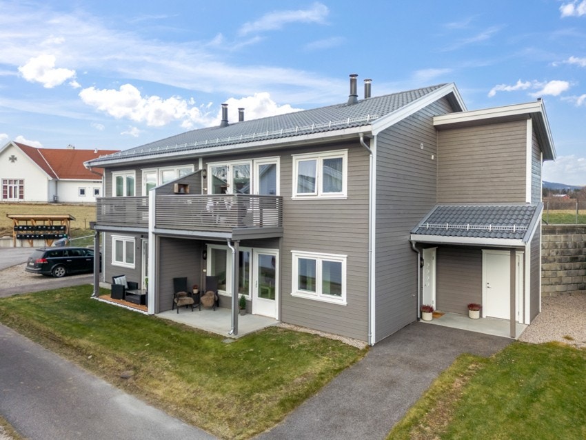 Leiligheten ligger i 1. etasje Galleribilde