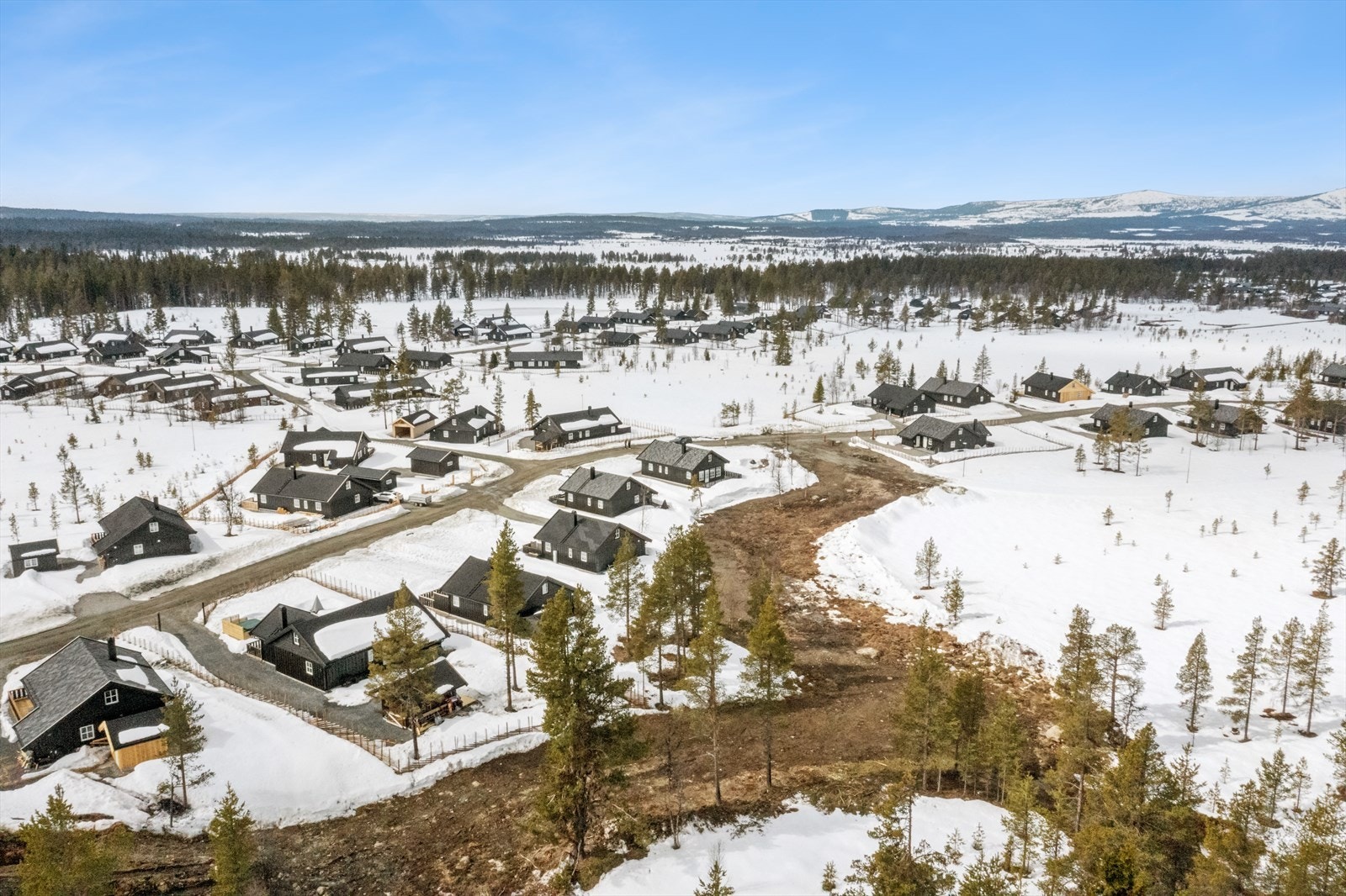 Området kan by på friske fjellvann, gode fiskemuligheter, et variert turterreng og storslått natur. Galleribilde