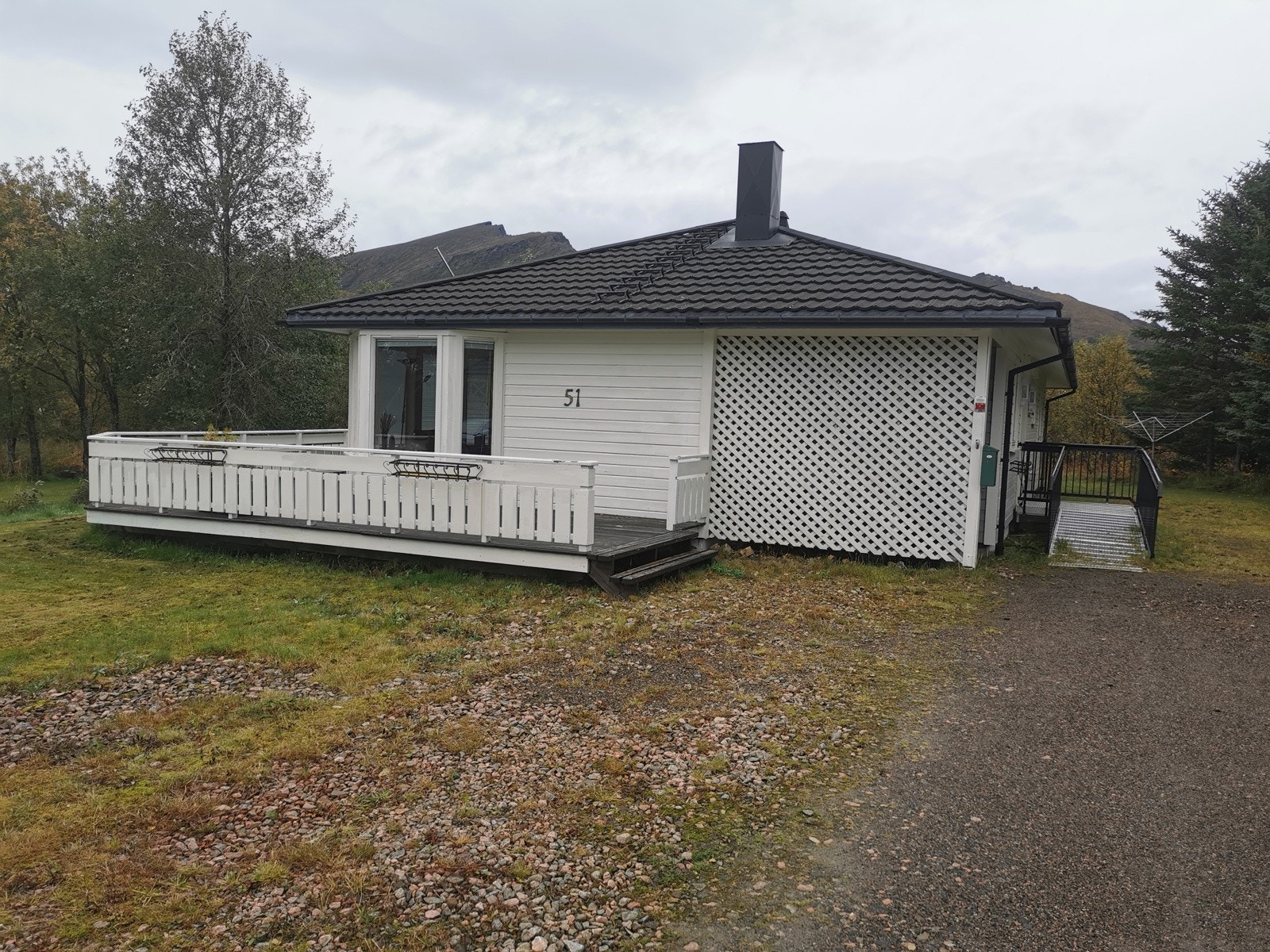 Inngangspartiet. Rampe følger med. (Selges bilde) Galleribilde