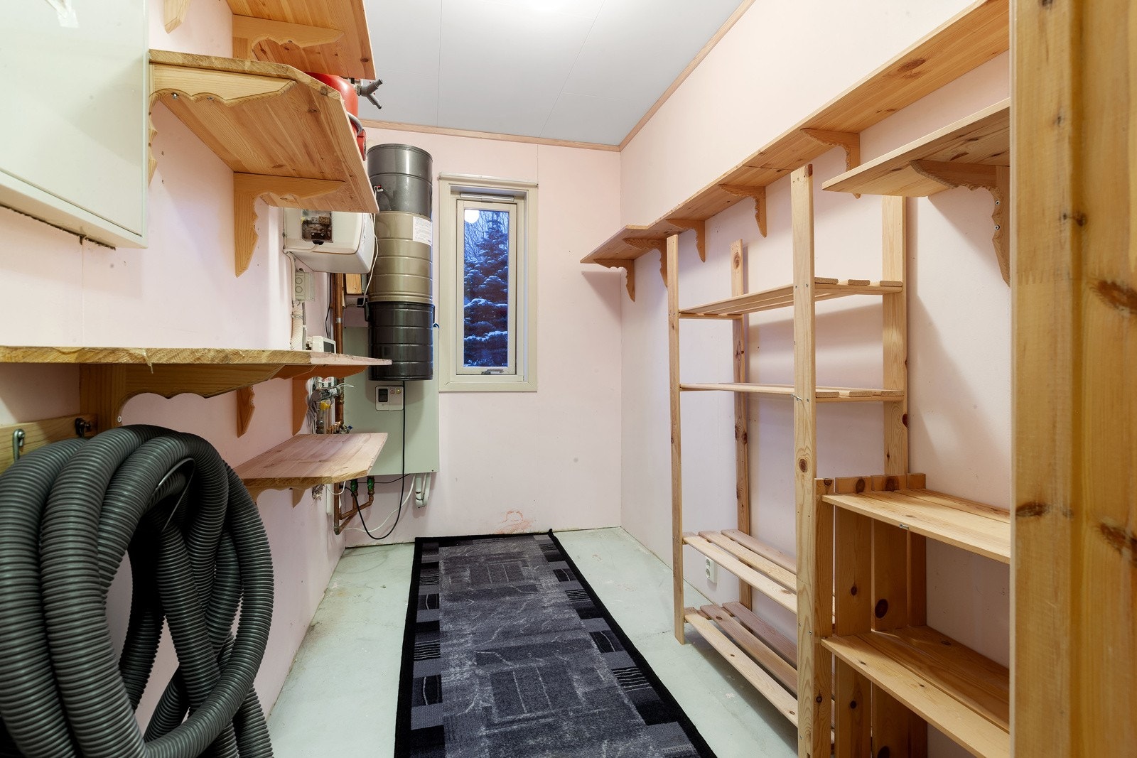 Teknisk rom/bod Galleribilde