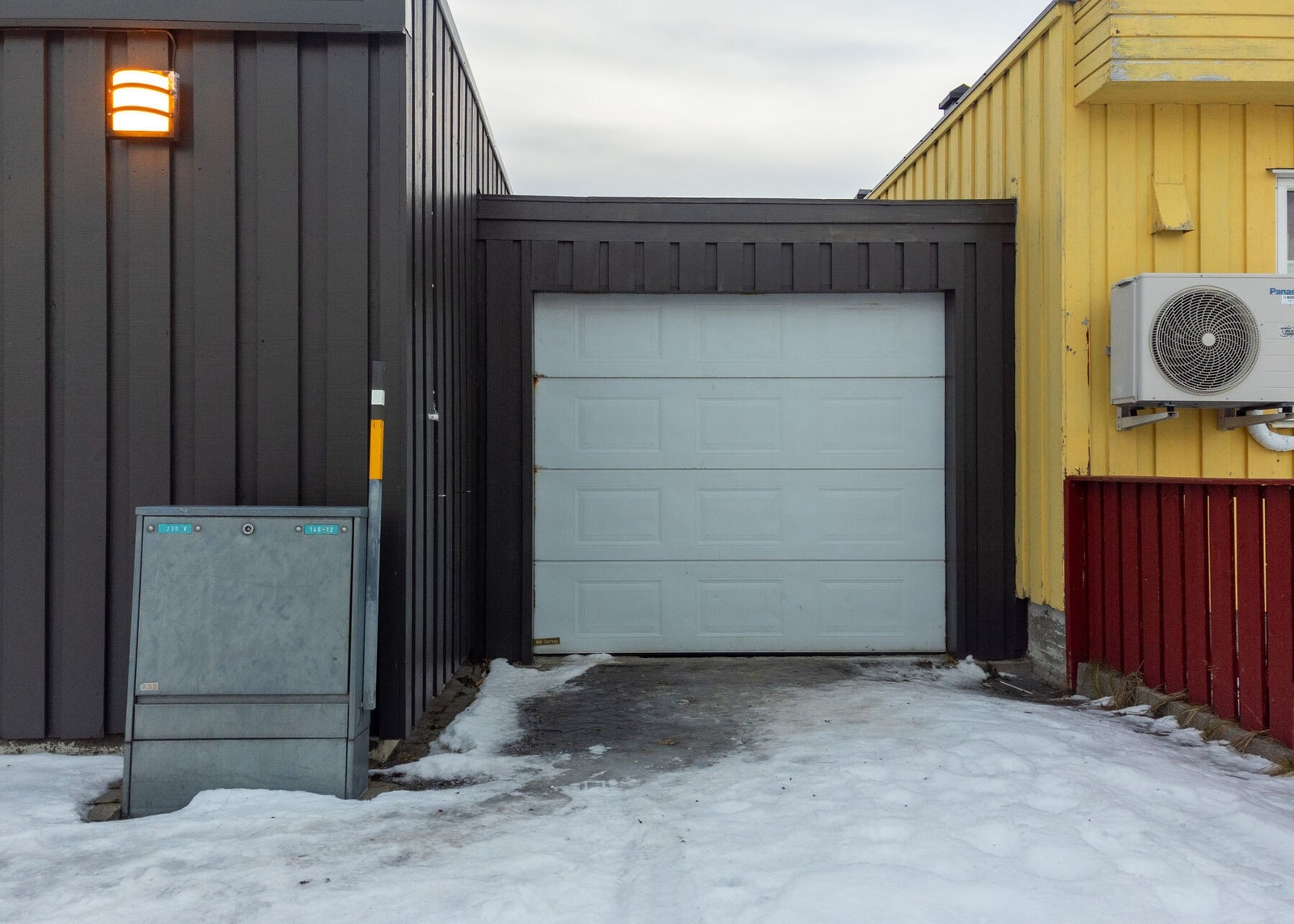 Tilhørende garasje på 24 kvm. Galleribilde