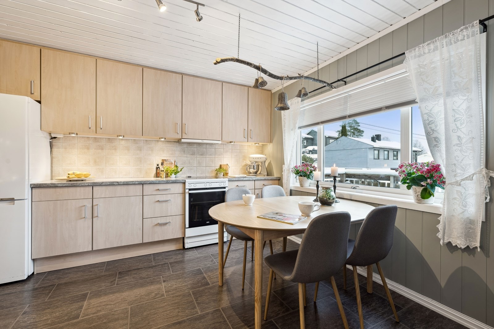 Her er det en hyggelig spiseplass hvor man kan nyte en koselig frokost med familien. Galleribilde