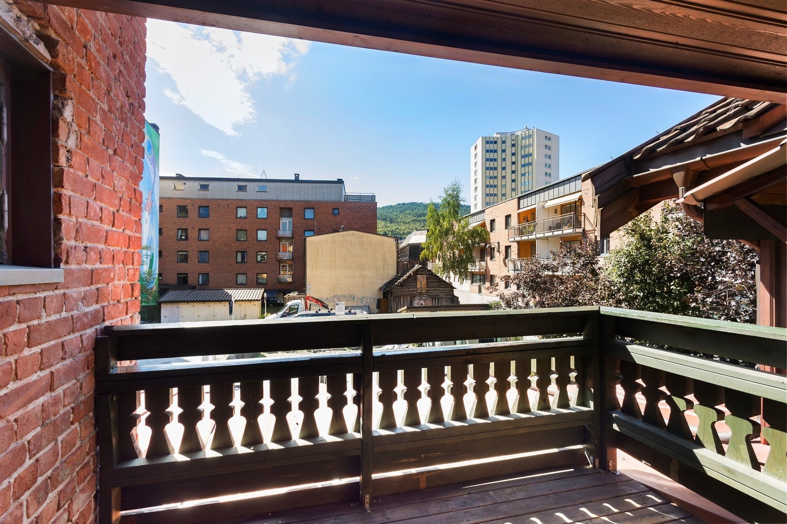 Sørvendt balkong Galleribilde