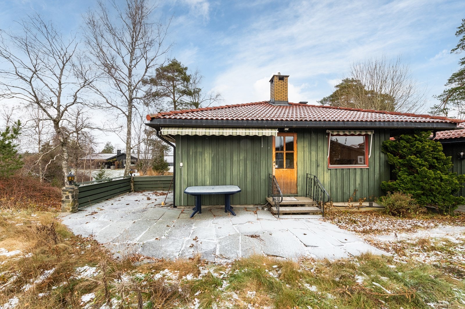 Opparbeidet uteplass med skifer Galleribilde