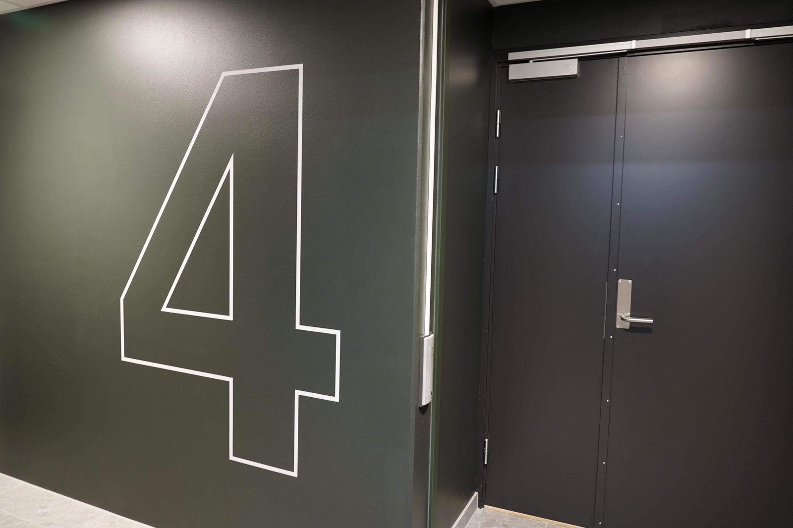 Inngangsparti. Galleribilde