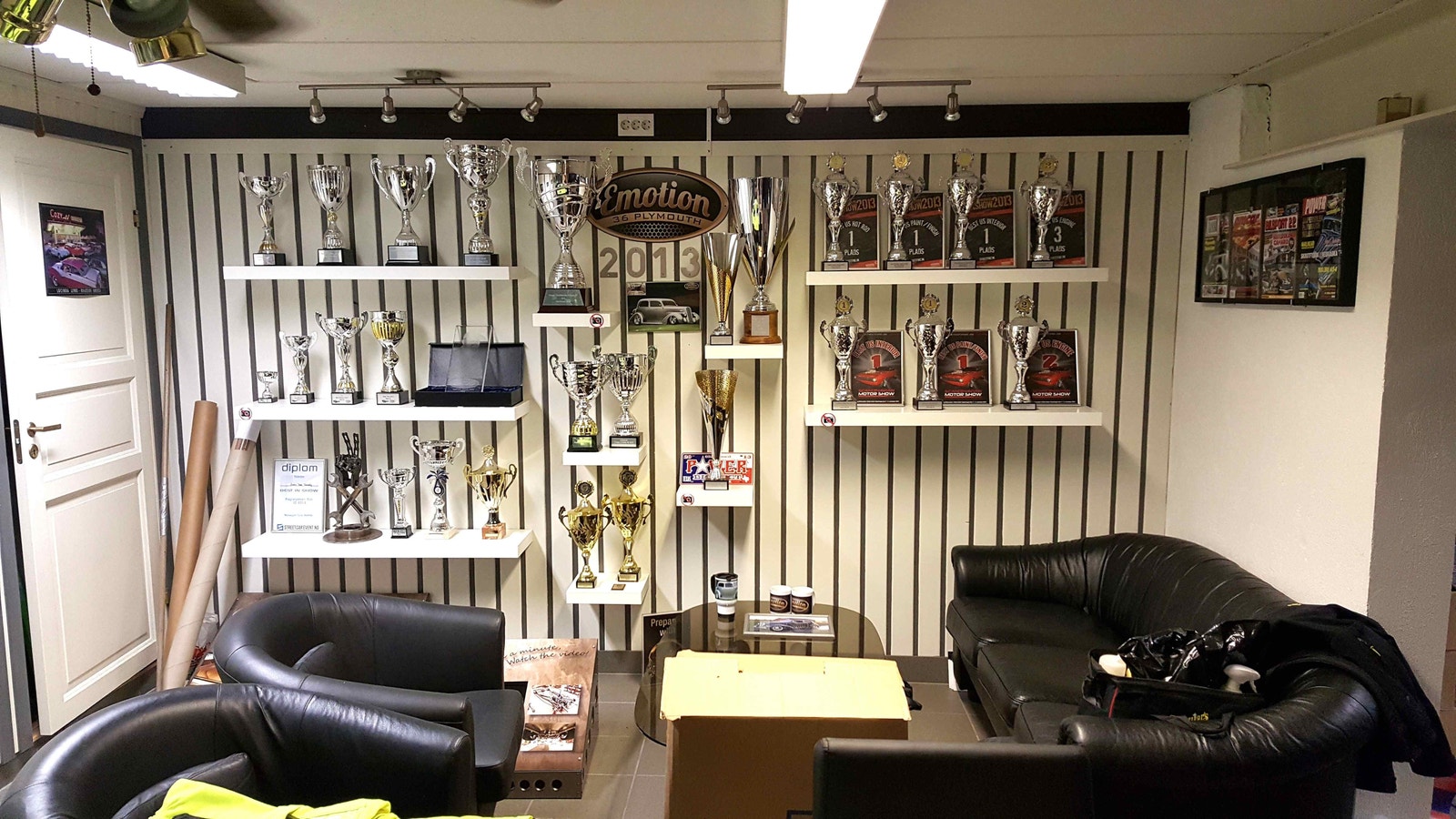 Stor isolert garasje med 79 kvm bruksareal Galleribilde