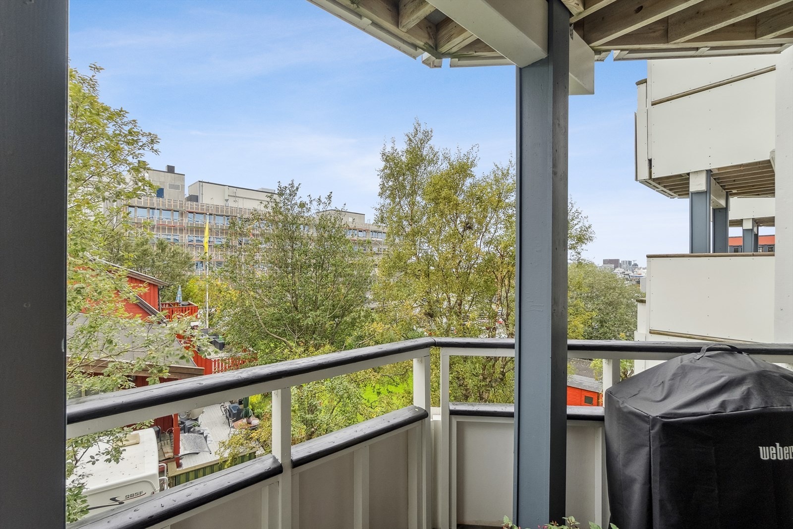 Utsikt fra balkongen Galleribilde