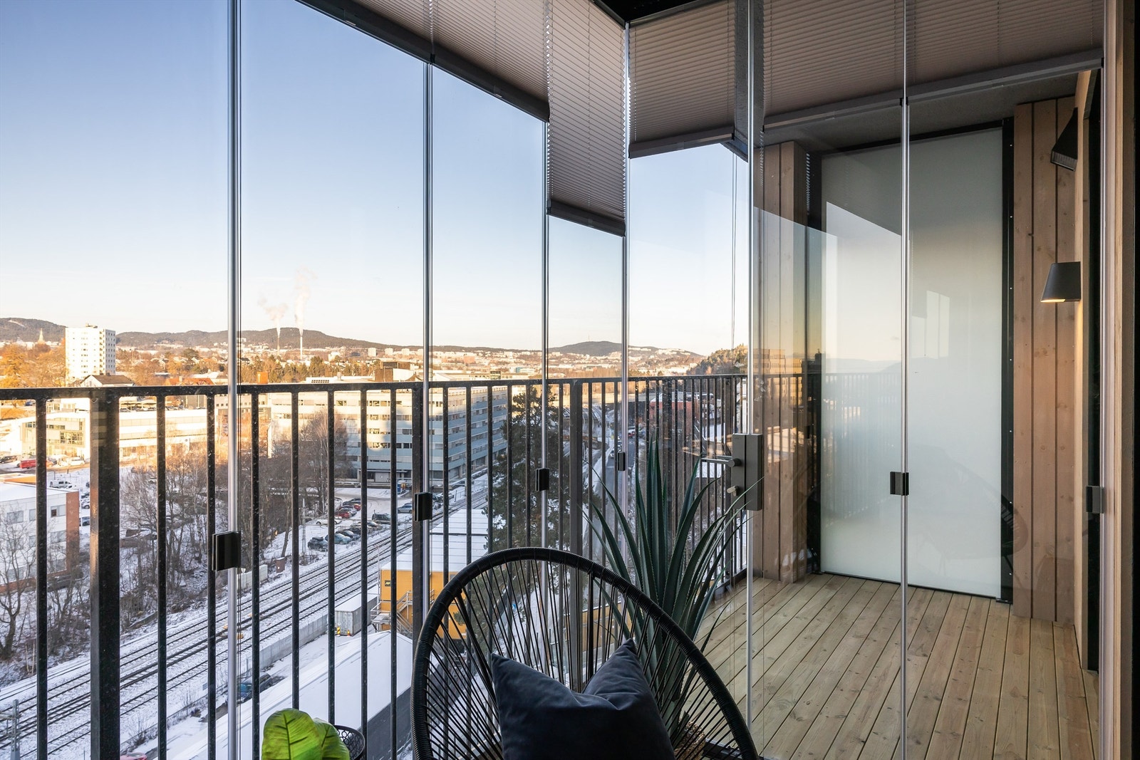 God plass til å innrede med utemøblement. Galleribilde