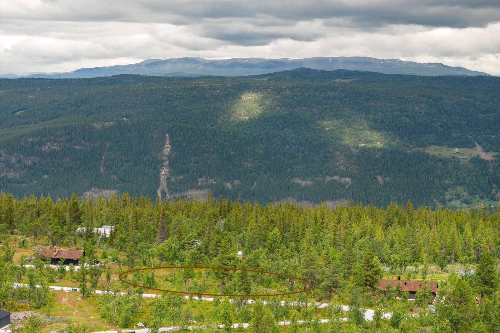 Spesielt for dette området er inntrykket av et hyttefelt med lite naturinngrep for å bevare det flotte fjellandskapet. Bygningene skal gis en utforming som harmonerer med tradisjonell byggeskikk. Galleribilde