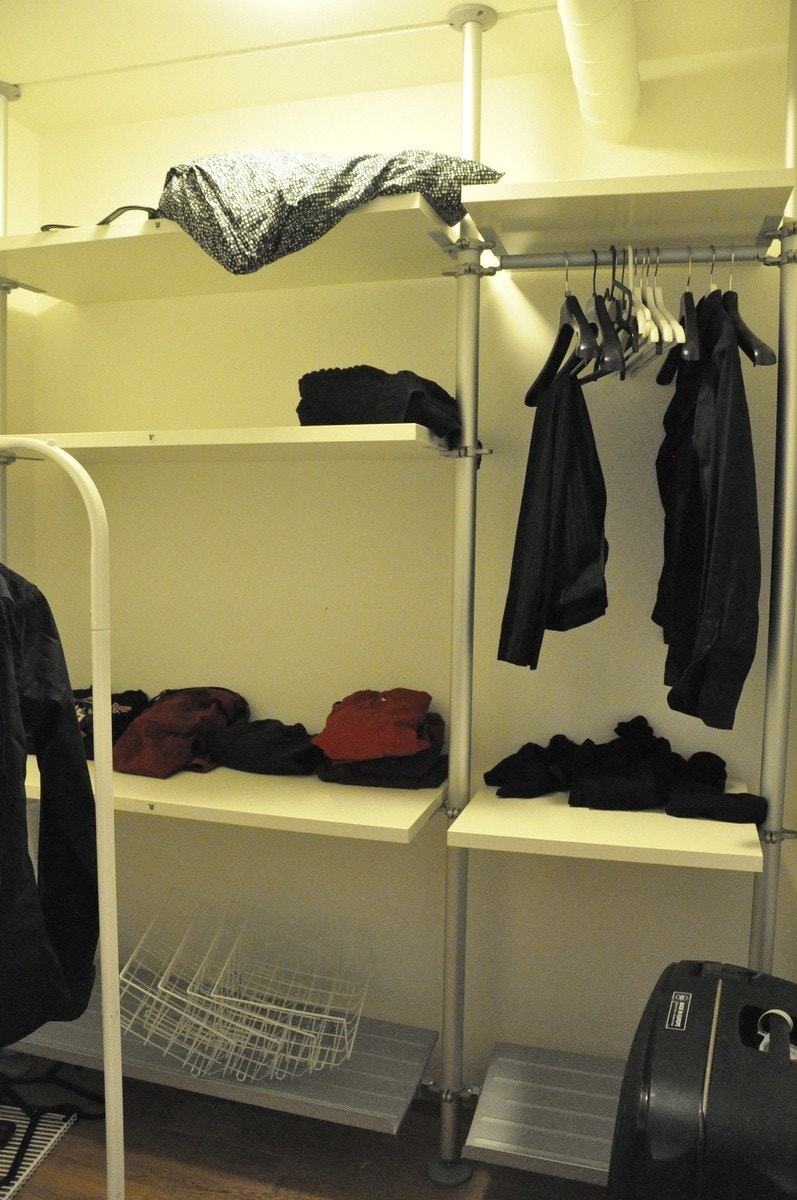 Garderobe soverom 1 Galleribilde