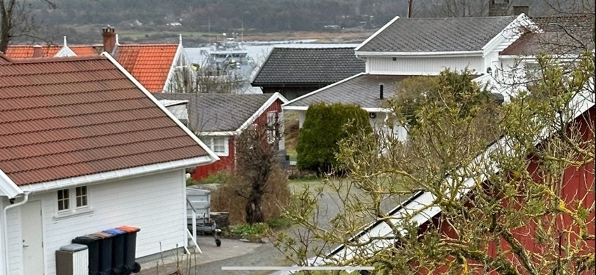 Selgers private bilder av utsikten fra balkongen. Galleribilde