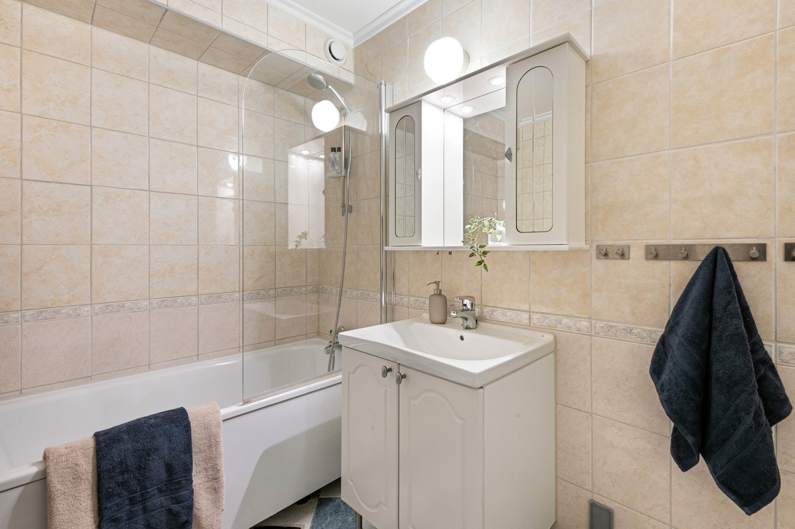 29.Rugdeberget 14 Galleribilde