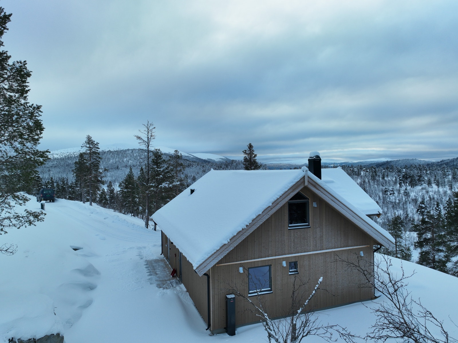 Solheim 100 i desemberlys. Galleribilde