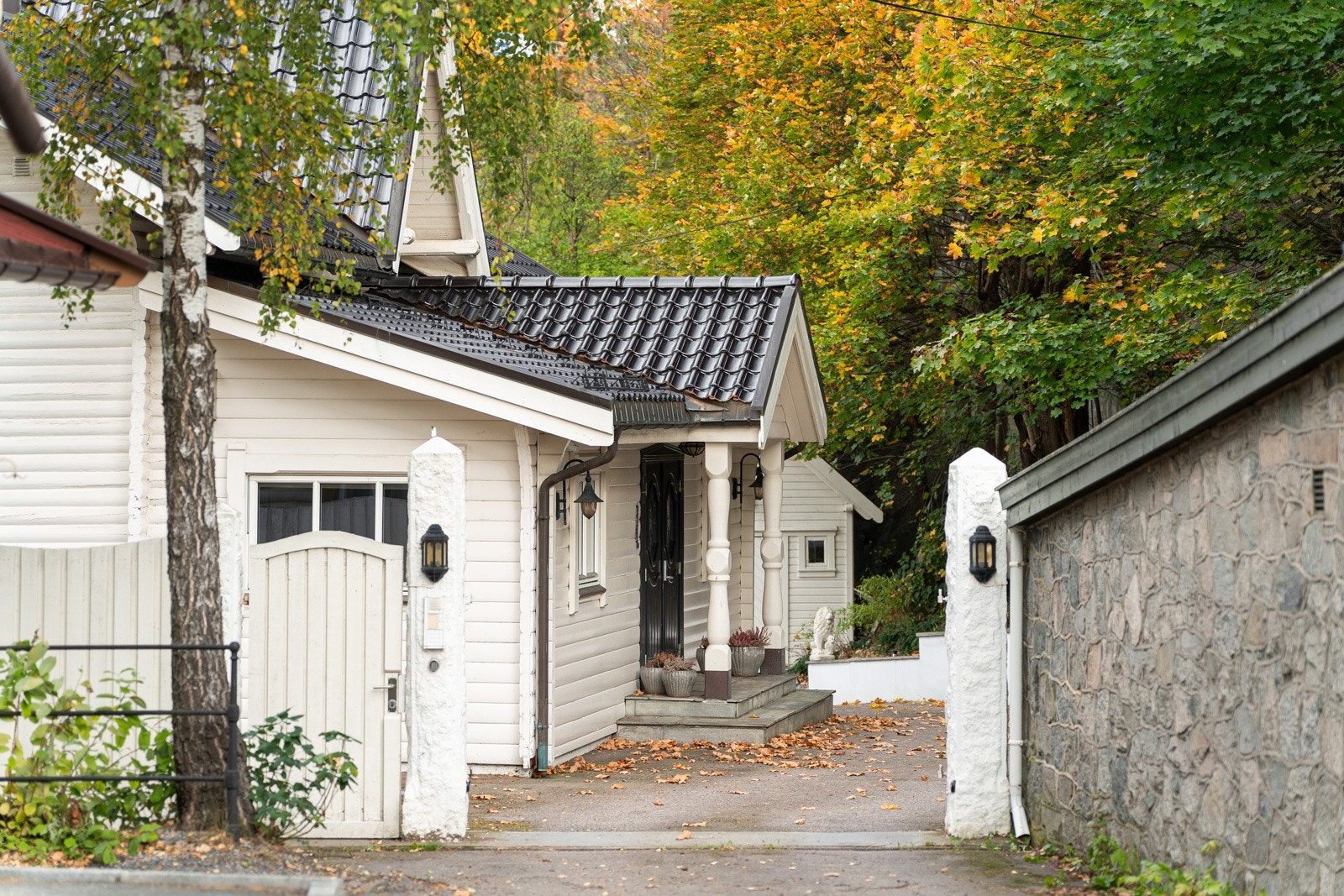 Inngangspartiet til eiendommen. Galleribilde