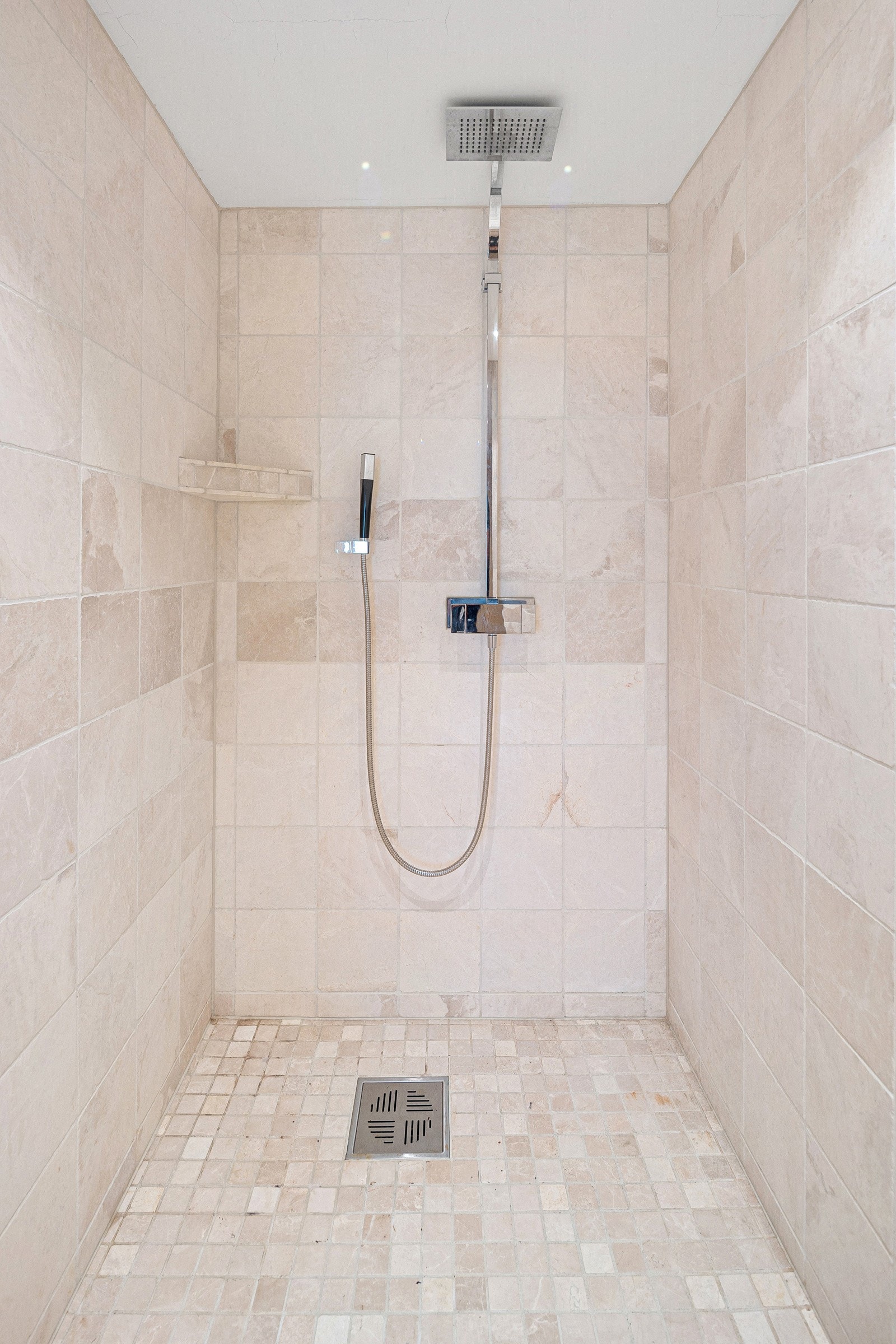 Dusjbad i u.etg Galleribilde