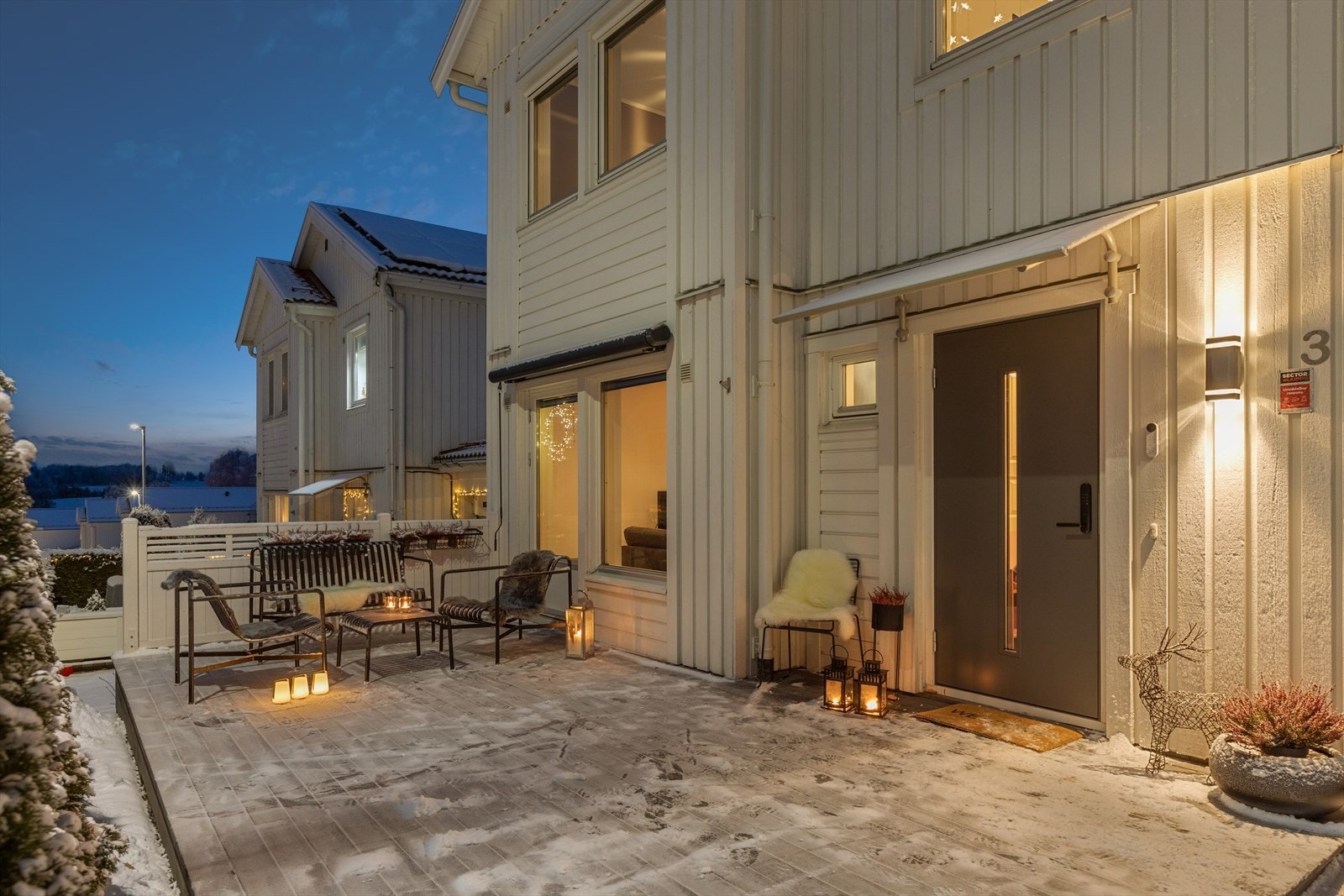 Eiendommen har en flott utsikt mot Glomma og kort avstand til turstiene langs Glomma. Galleribilde