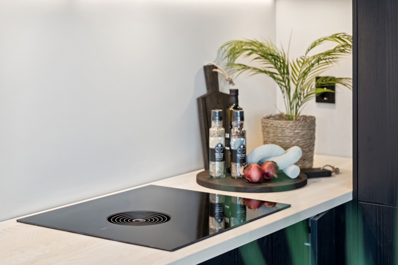 Nedfelt platetopp med innebygd ventilator fra Bora Galleribilde