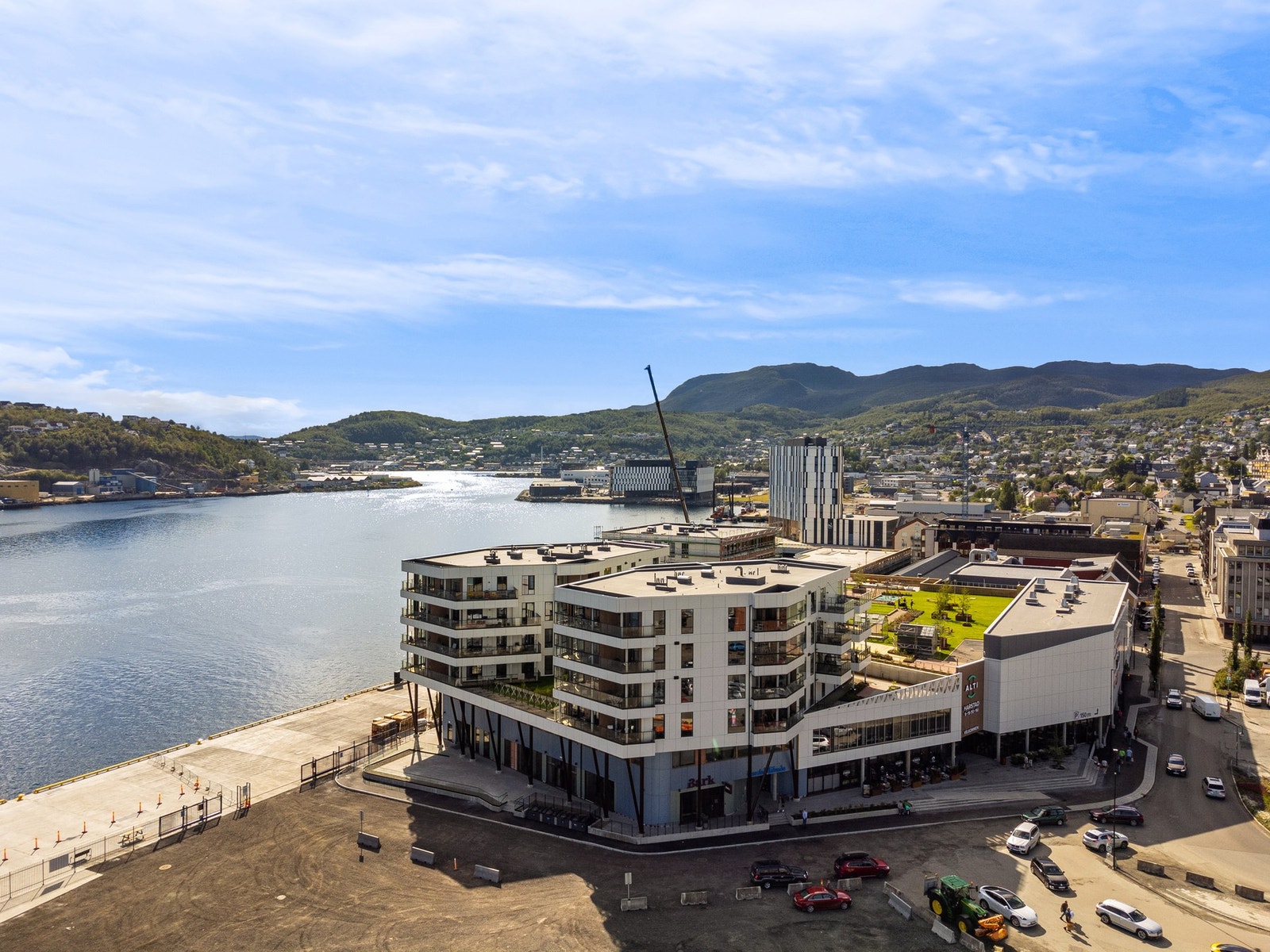 Du bor kun en heistur unna alle byens fasiliteter Galleribilde