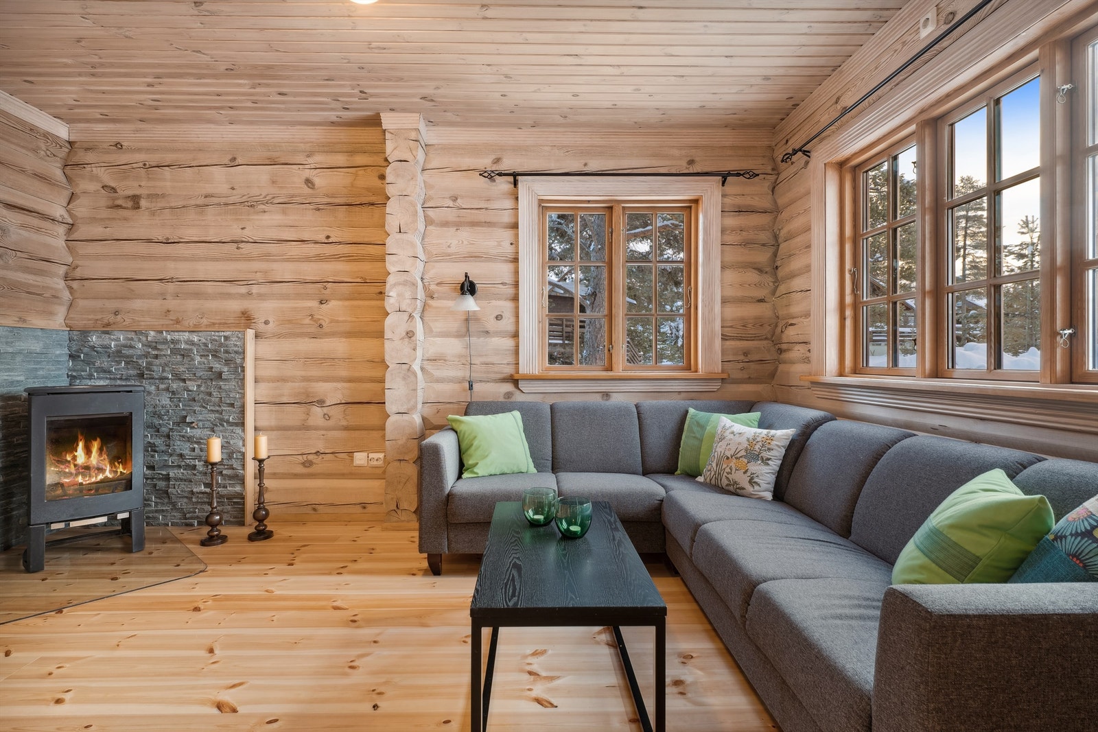 Lys og trivelig stue Galleribilde