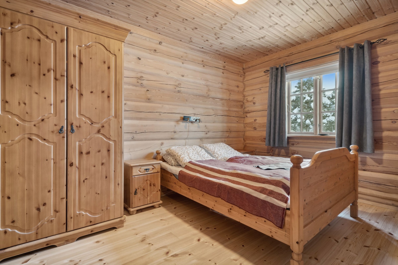 I hytta er det to soverom av god størrelse Galleribilde