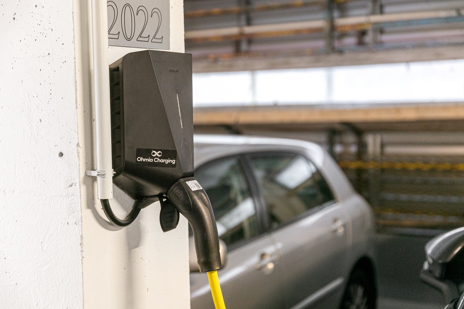 Det medfølger garasjeplass med elbil lader Galleribilde