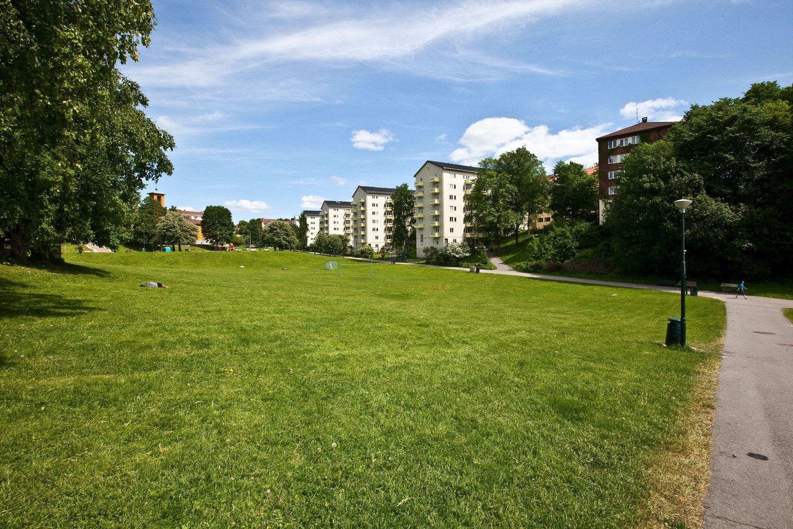 Iladalen park ligger kun en kort spasertur fra boligen. Galleribilde