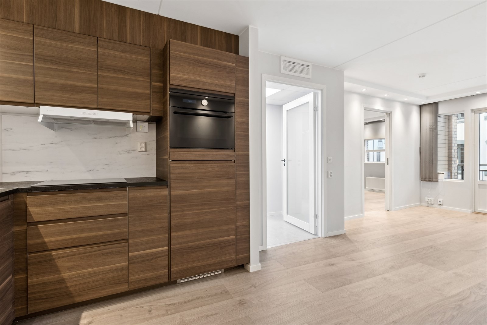 Det er også oppgradert med nye overflater på vegg og gulv. Galleribilde