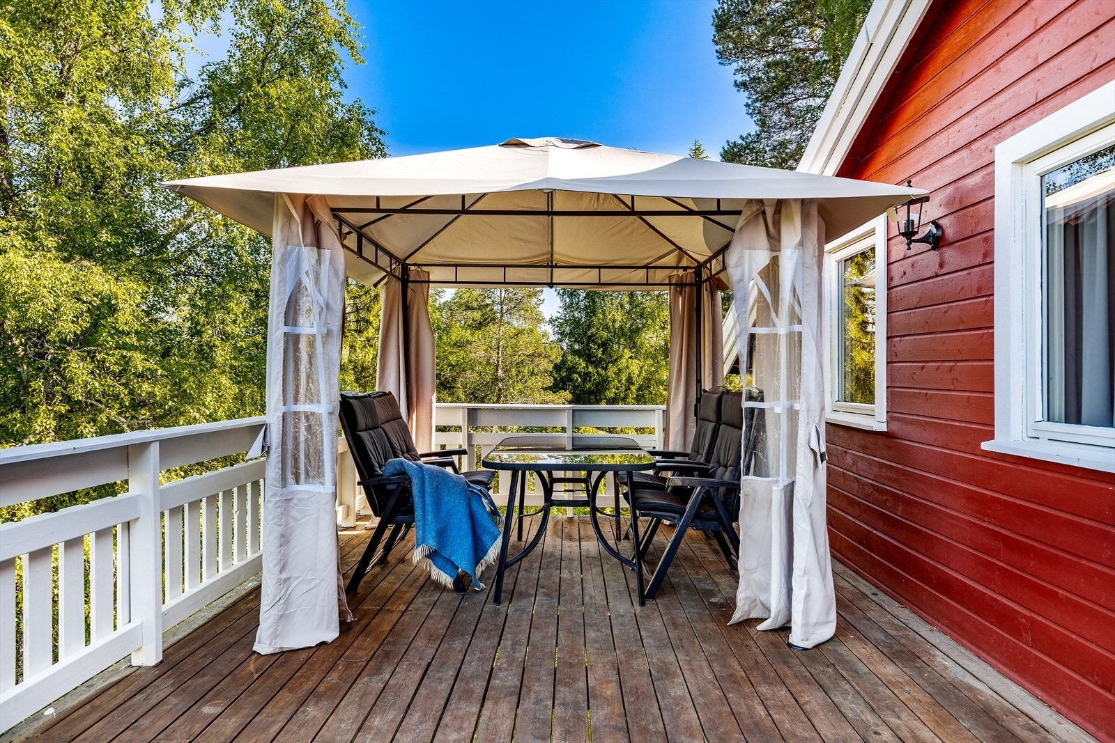 God plass til pergola! Galleribilde