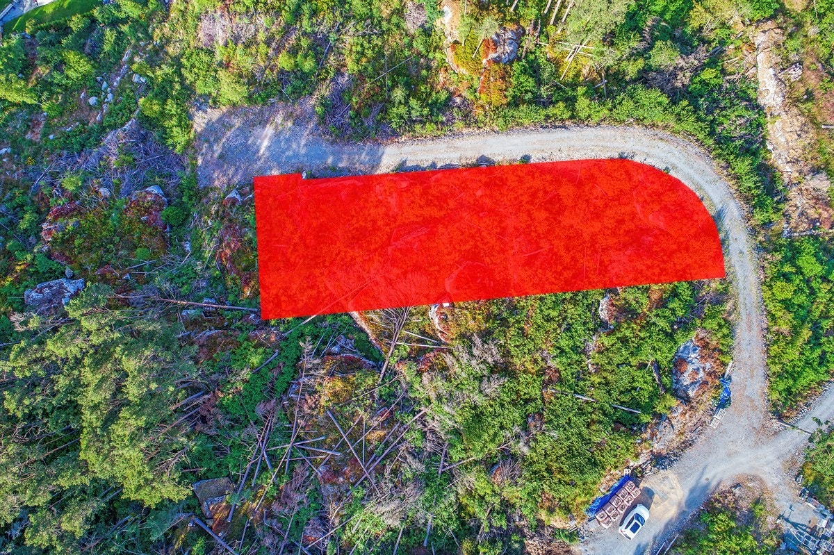 Tomten er merket med rødt. Galleribilde