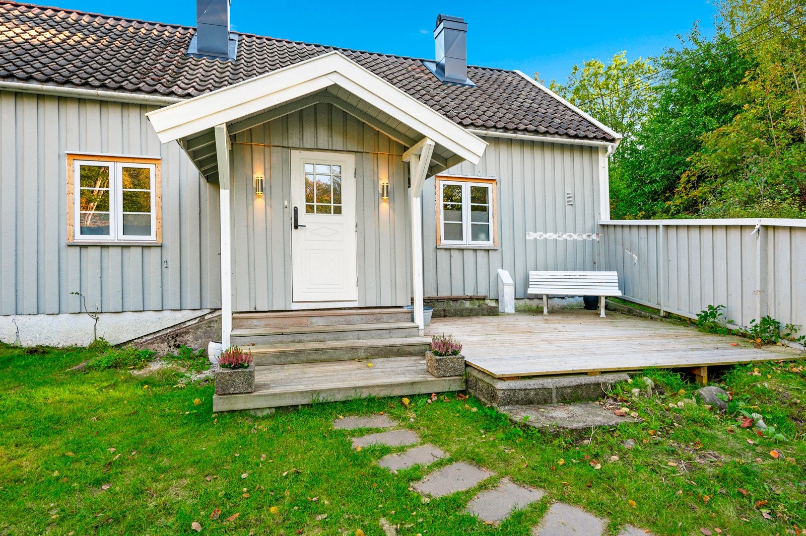 Lettstelt og fint! Velkommen inn! Galleribilde
